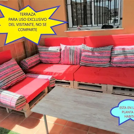 En Torrecardenas, Privada Con Terraza Guest house